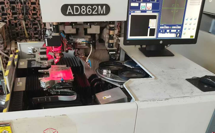 ASM AD862M�̾���