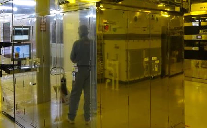 ULTRATECH AP300��̻�